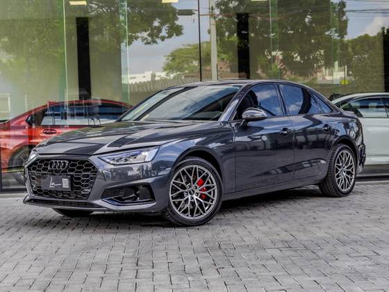 AUDI A4 2.0 TFSI GASOLINA PRESTIGE S TRONIC AUDI A4 2.0 TFSI GASOLINA PRESTIGE S TRONIC
